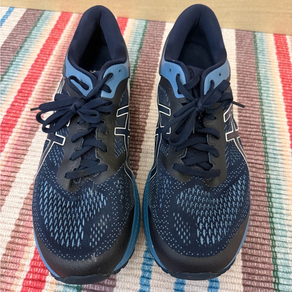 Asics Men's Athletic Shoes - Navy and Light Blue